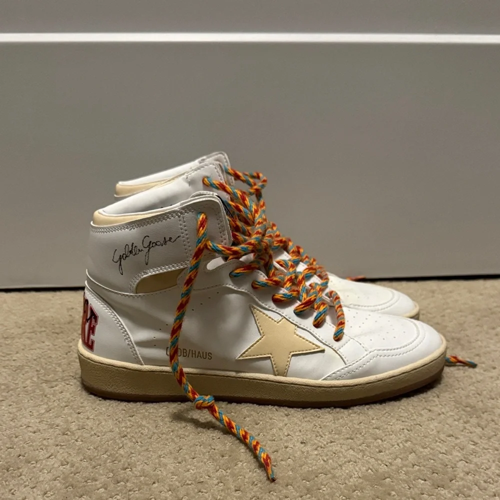 Golden Goose Sky Star with Tan Star HAUS LTD - Picture 1 of 7